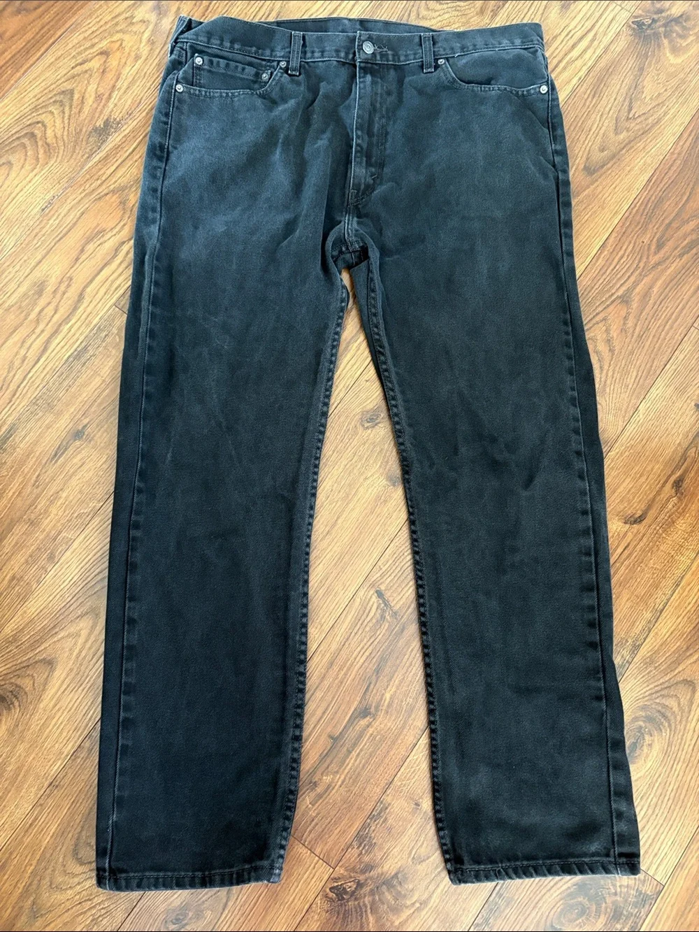 Men’s Levi's Black 505 Straight Jeans with Signature Patch